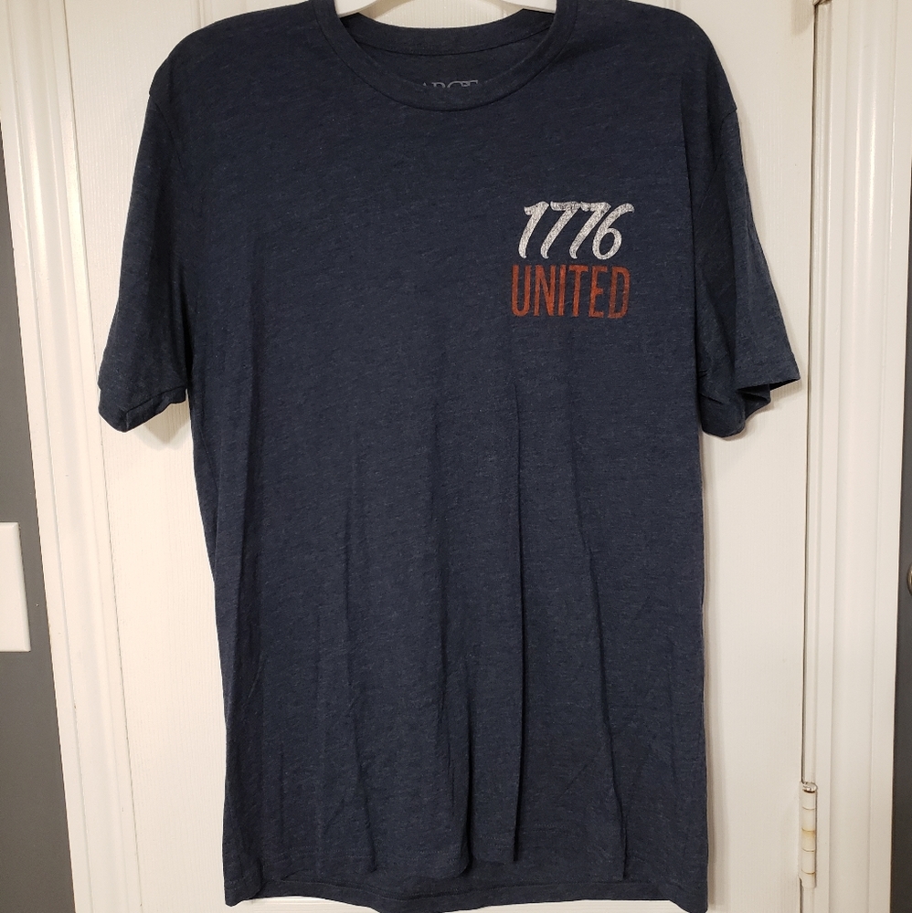 1776 United Men's Country Over Party - L